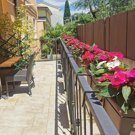 Caba Holiday Bardolino Gritti Exterior foto